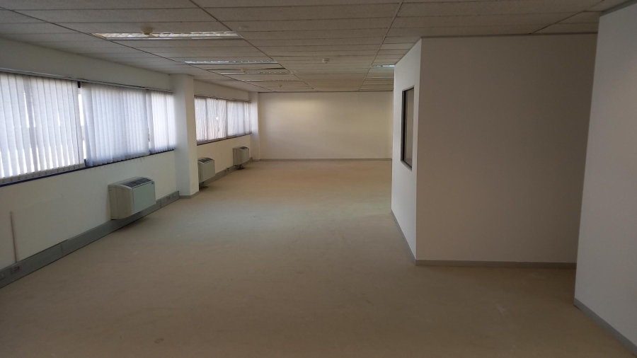 To Let commercial Property for Rent in Pinelands Western Cape